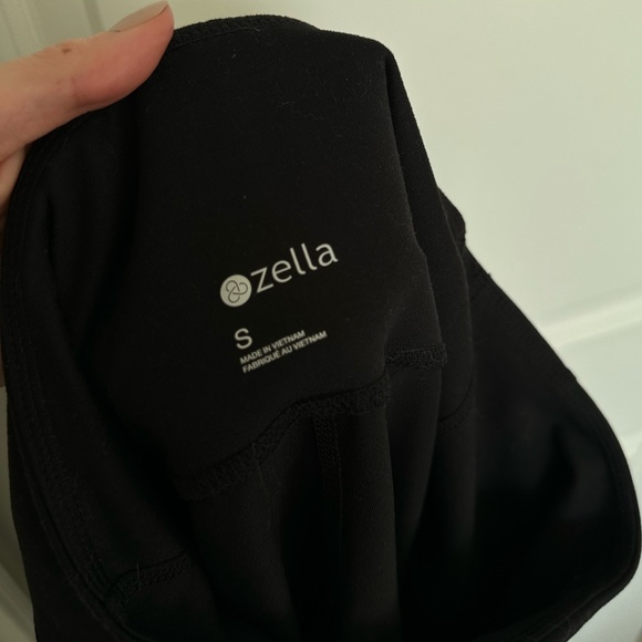 Zella Leggings (Cropped) - Small - Picture 4 of 5